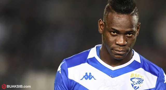 มาริโอ บาโลเตลลี่