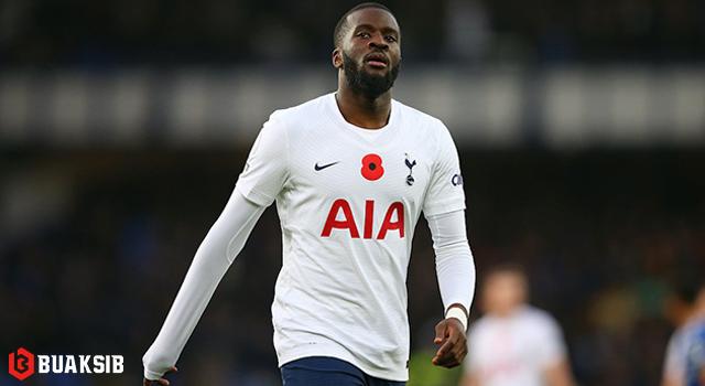 ตองกี เอ็นดอมเบเล่, ท็อตแนม ฮ็อตสเปอร์, เอฟเวอร์ตัน