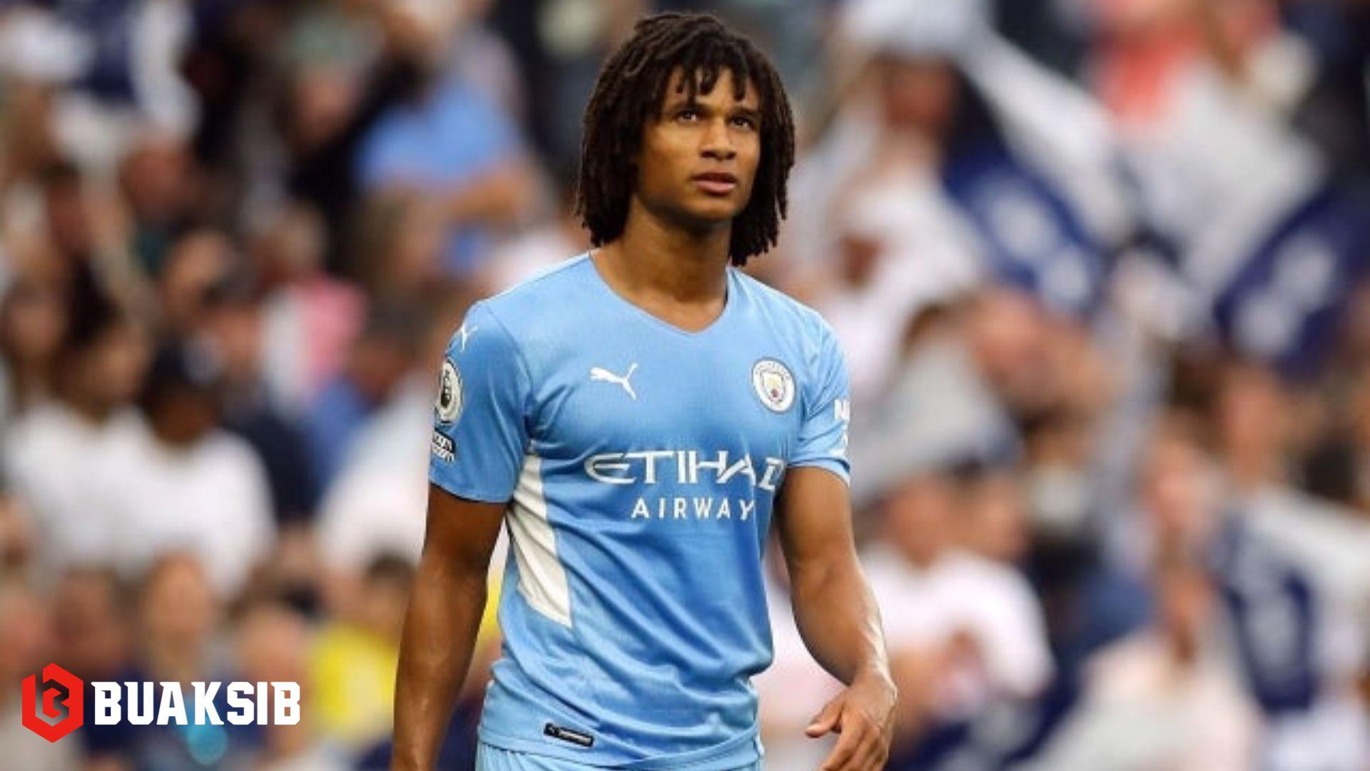 นาธาน อาเก้