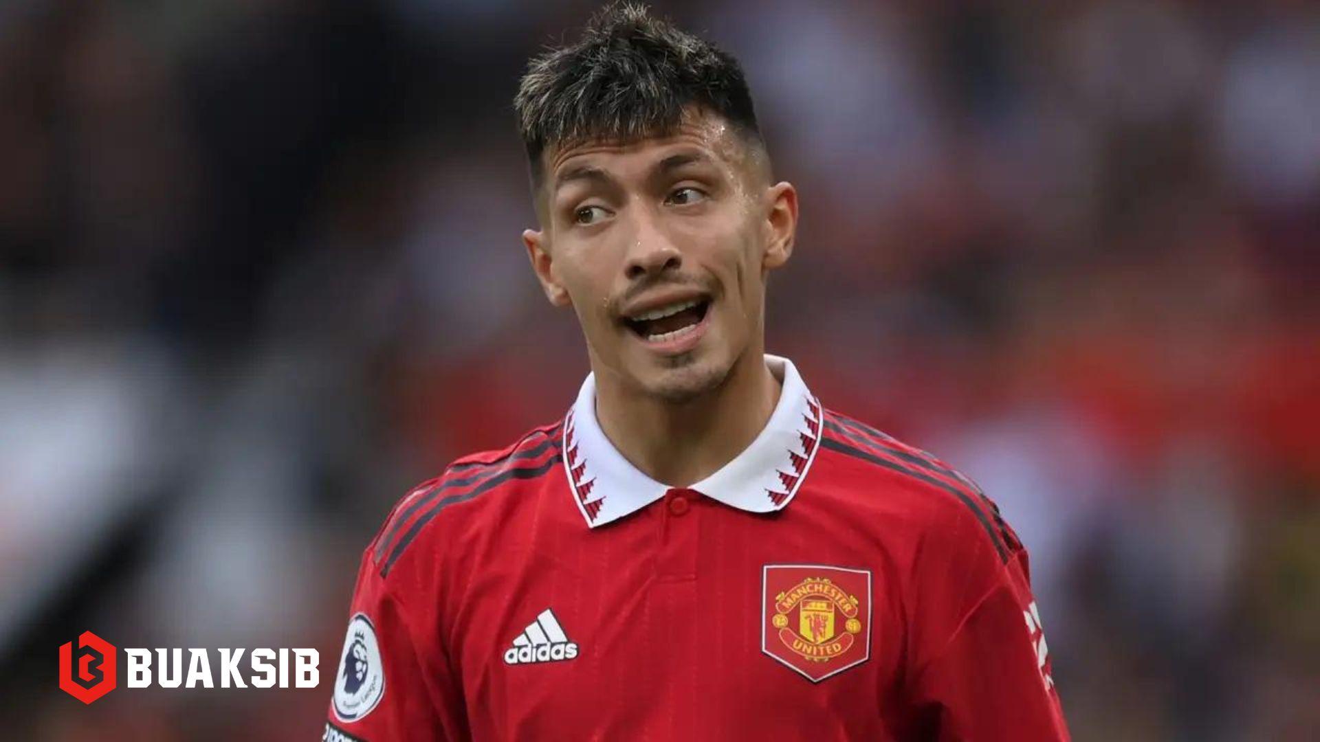 ลิซานโดร มาร์ติเนซ, ลุค ชอว์, แมนเชสเตอร์ ยูไนเต็ด