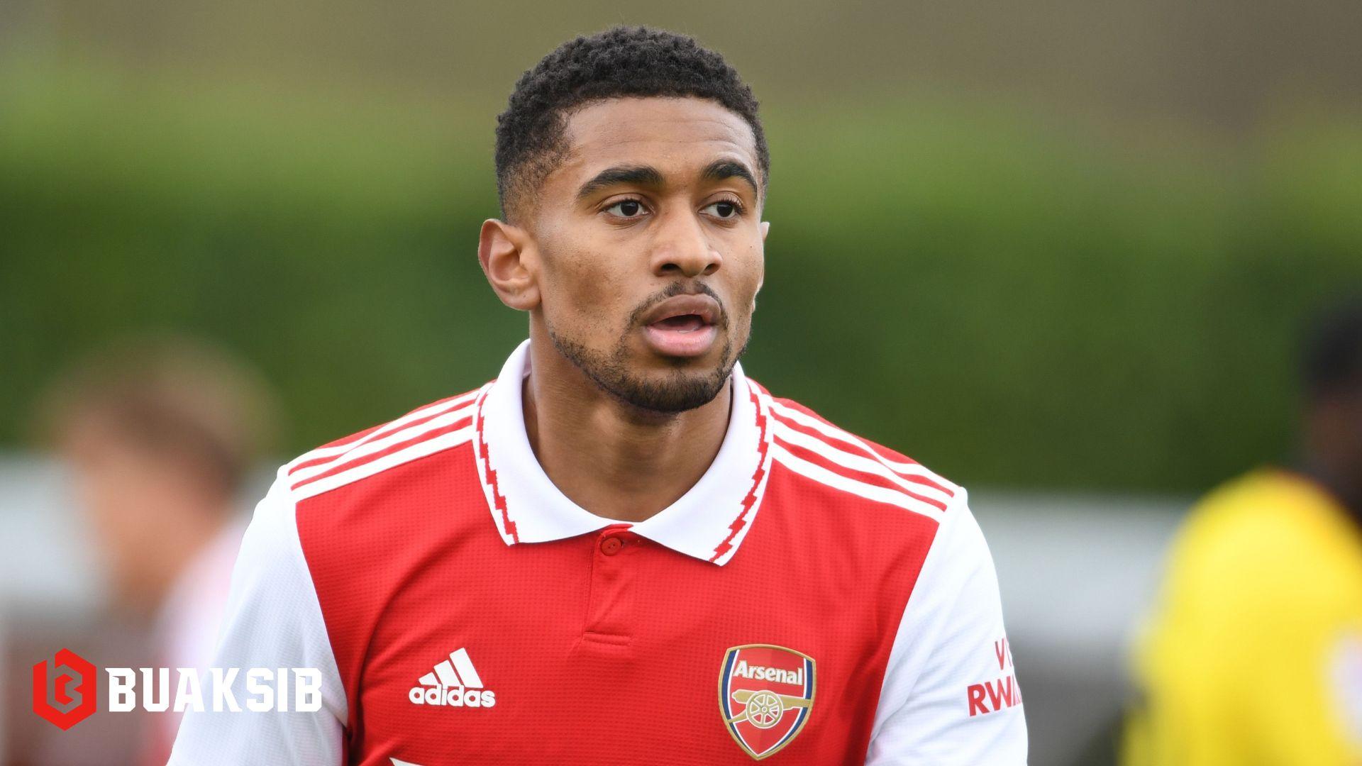 รีสส์ เนลสัน