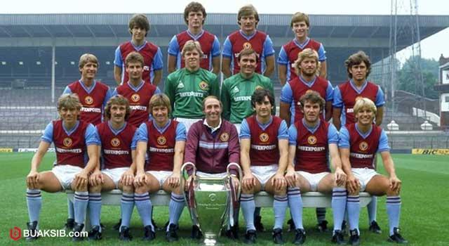 แอสตันวิลล่า