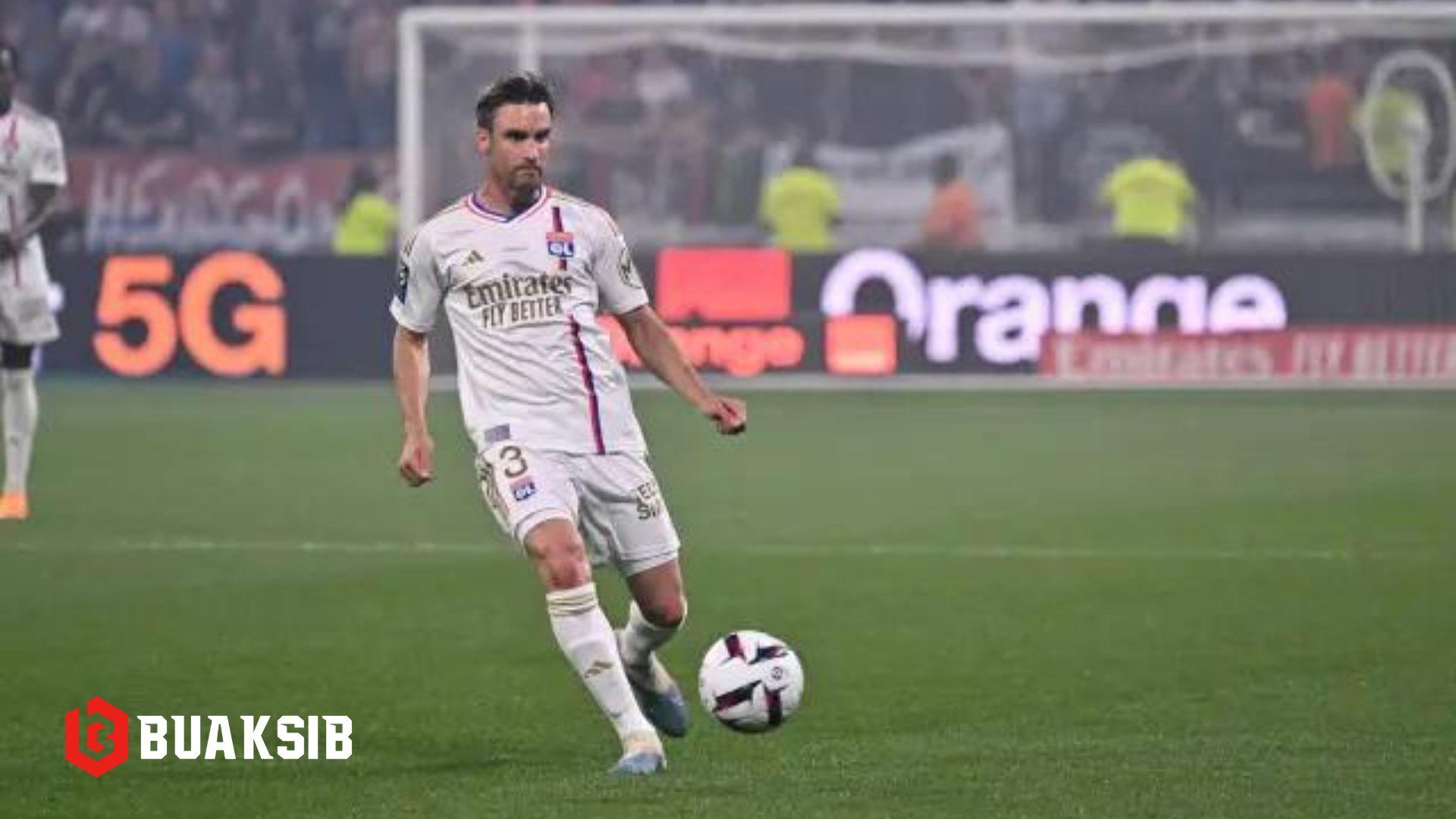 นิโคลัส ทาเกลียฟิโก้