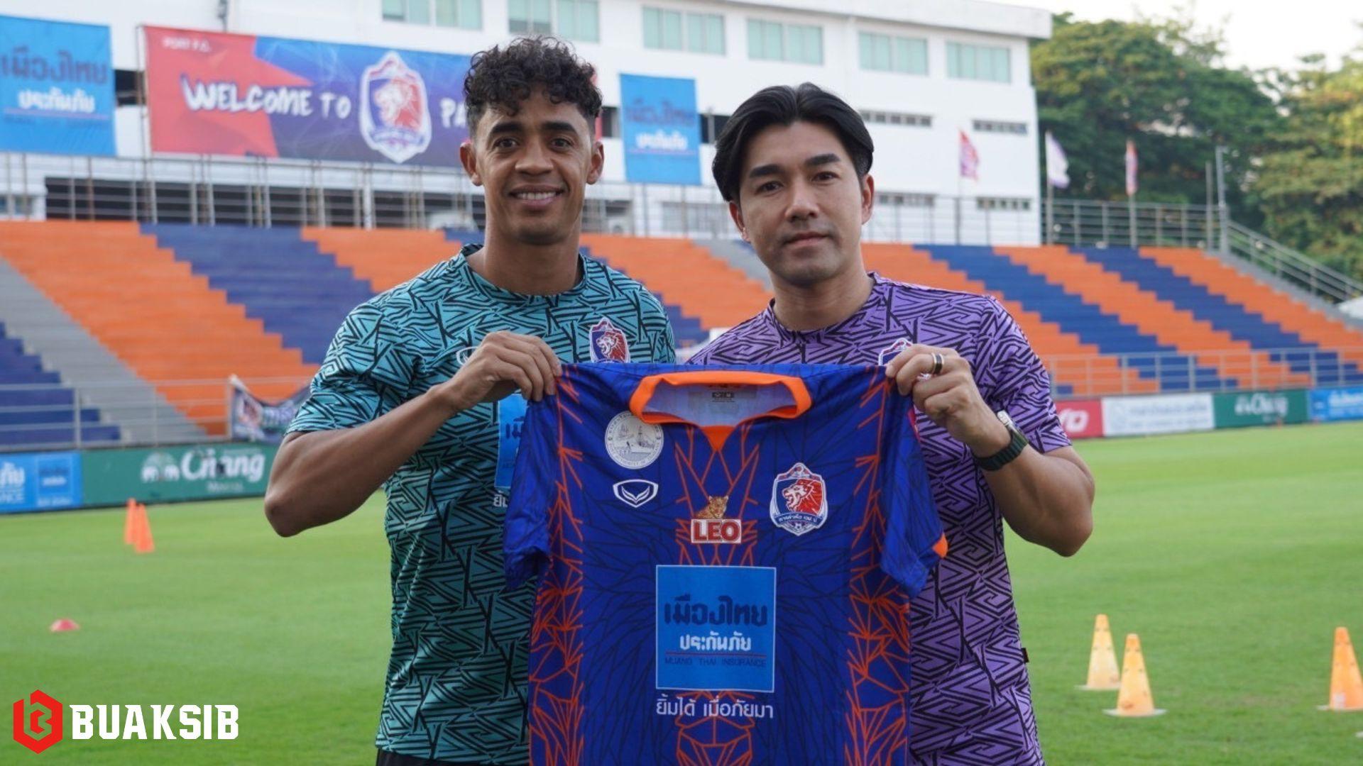 เฟลิเป้ อโมริม