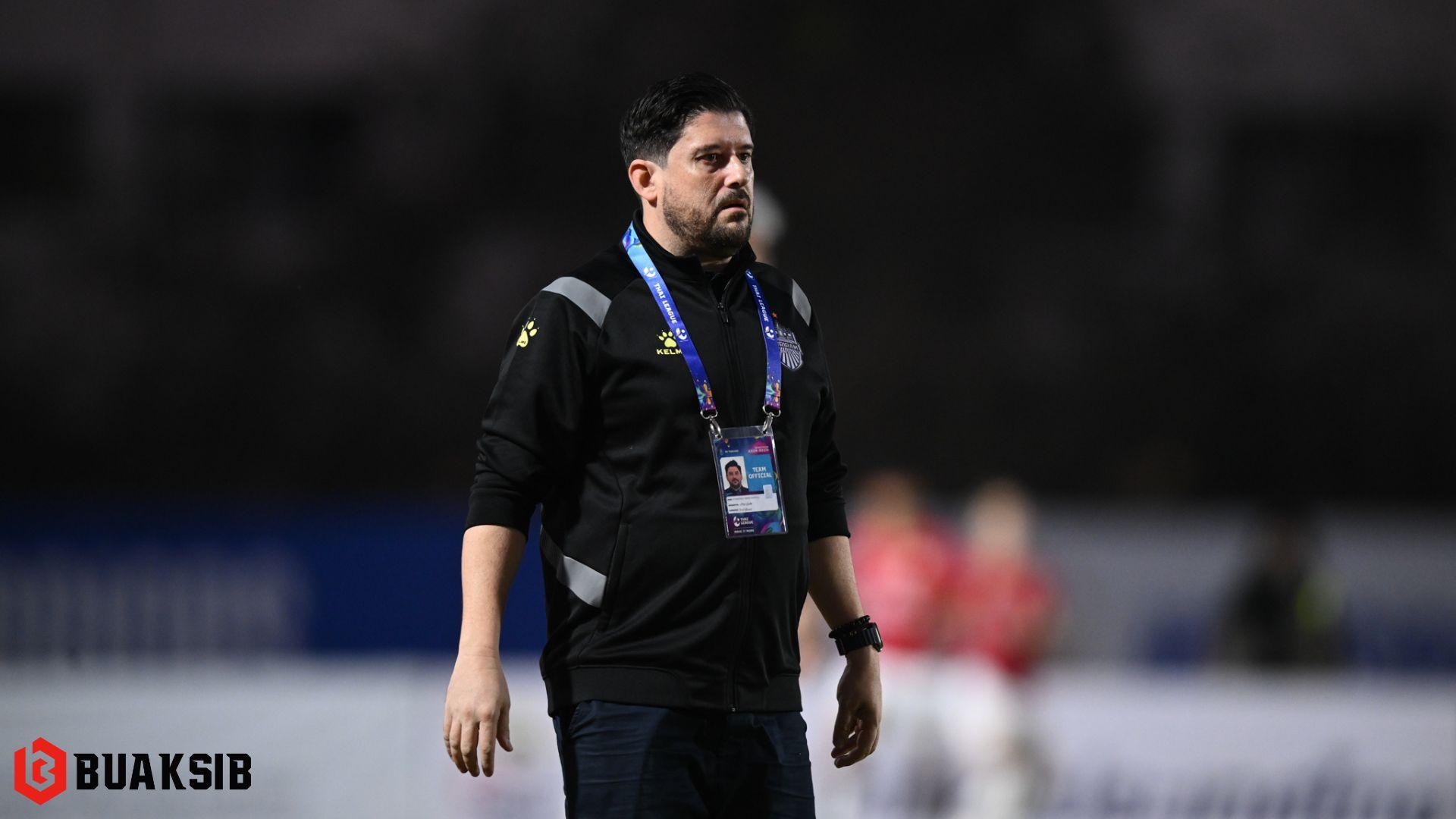 อาเธอร์ ปาปาส