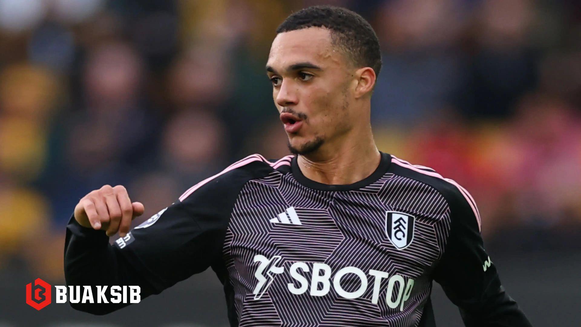 แอนโทนี่ โรบินสัน