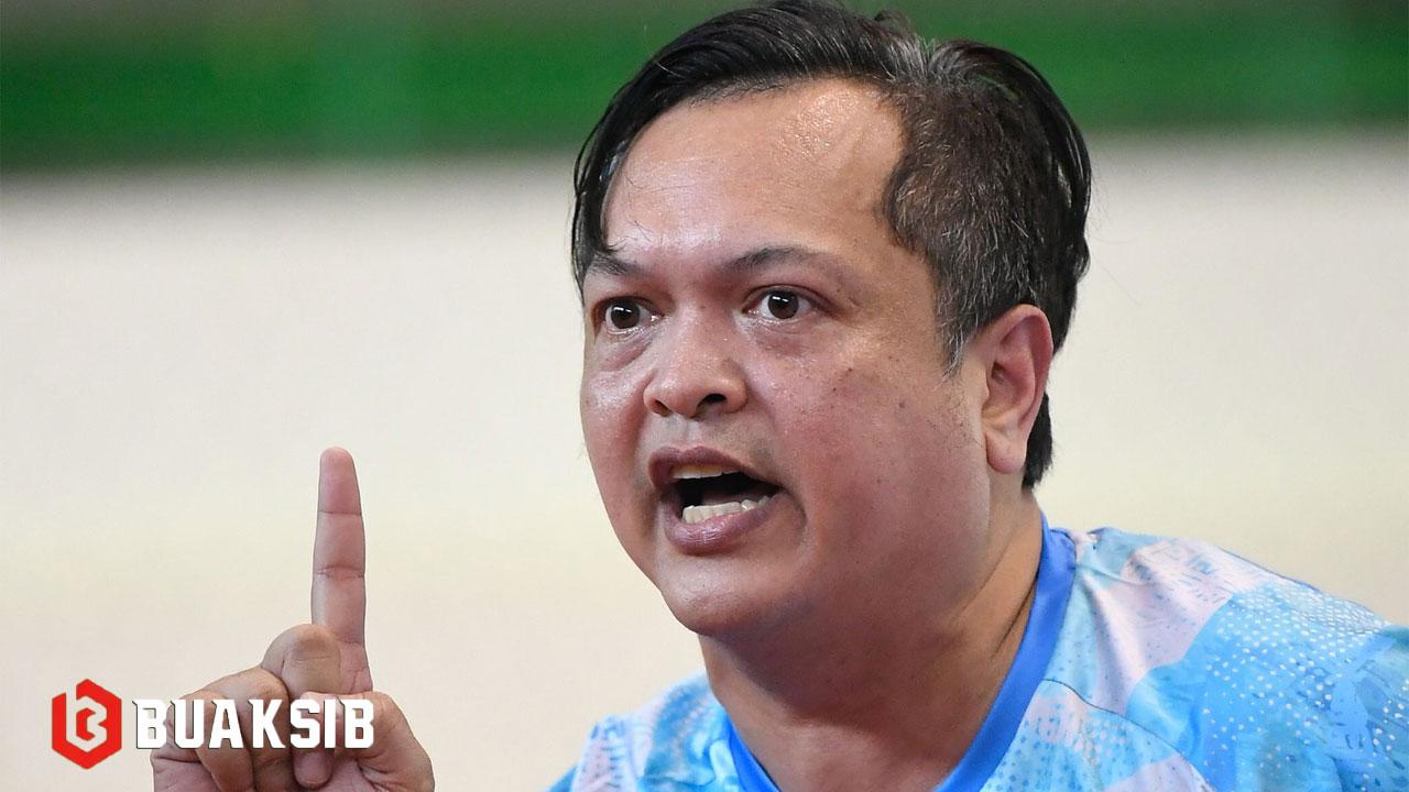 โค้ชตั้ม