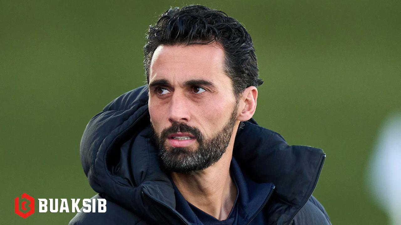 อัลบาโร่ อาร์เบลัว