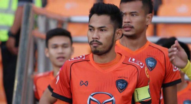 เดชา สร้างดี