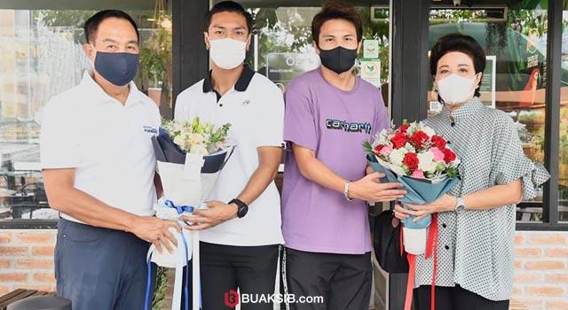 สมยศ พุ่มพันธุ์ม่วง