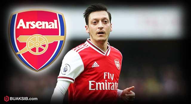 เมซุต โอซิล