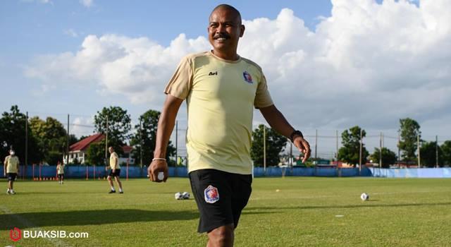 สระราวุฒิ ตรีพันธ์