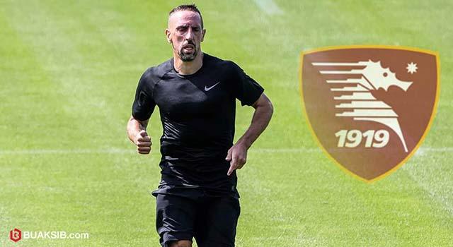 ฟรองค์ ริเบรี่