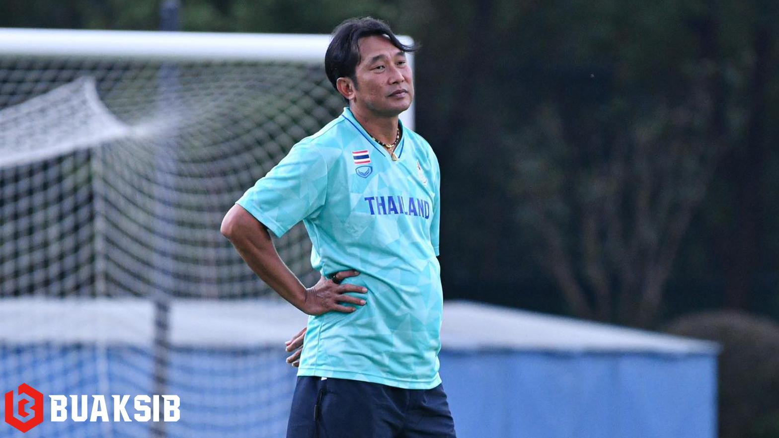 นฤพล แก่นสน