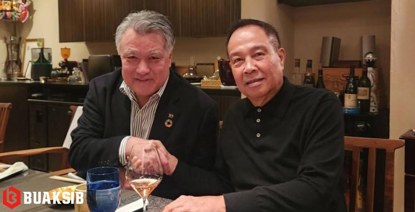 สมยศ พุ่มพันธุ์ม่วง