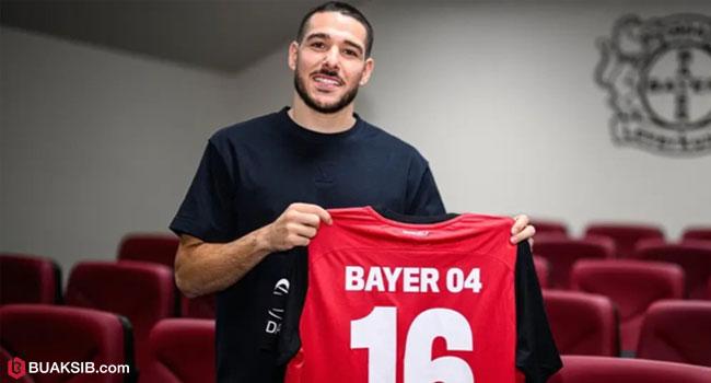 เอมิเลียโน่ บูเอนเดีย